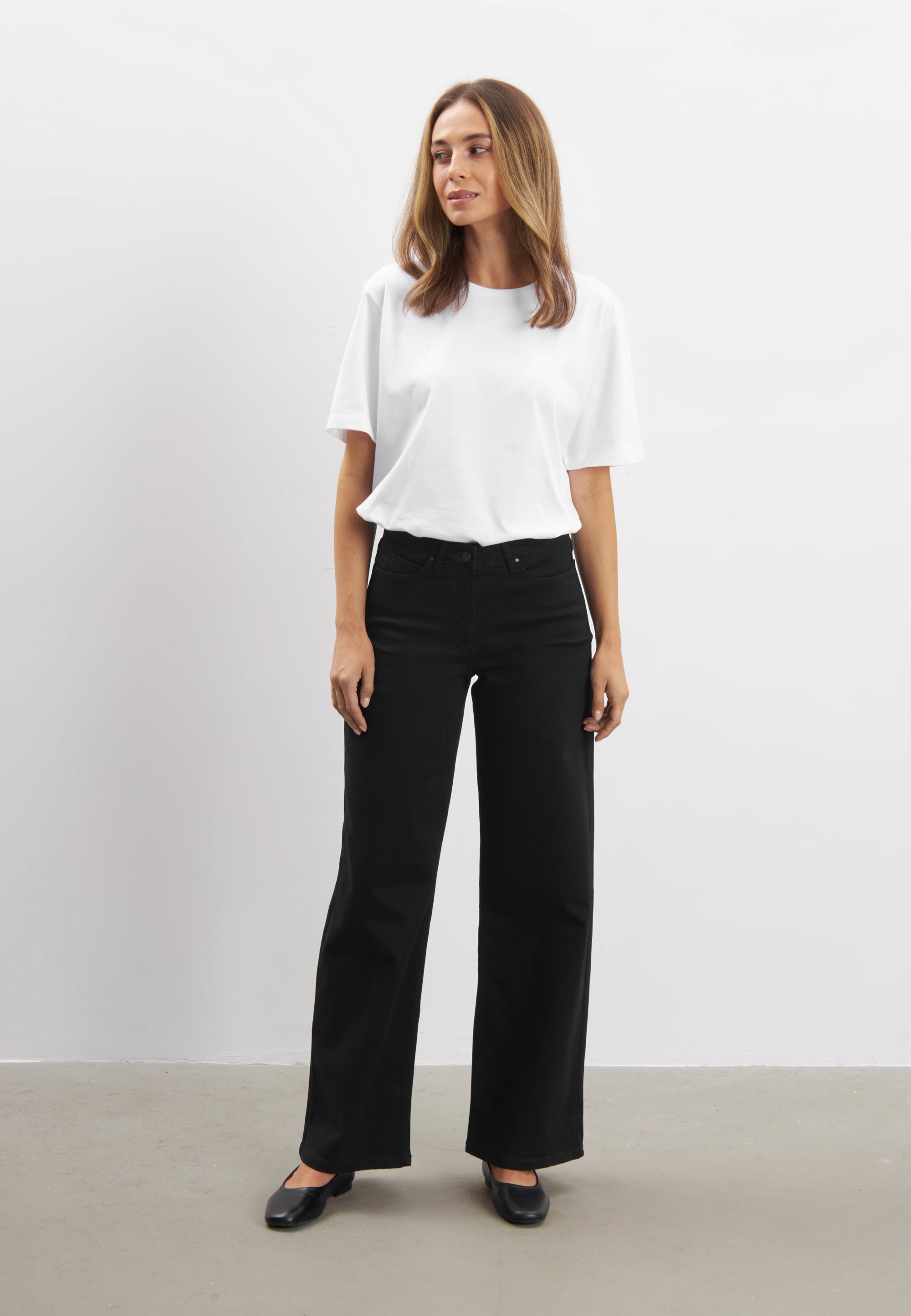 LAURIE Carol Loose - Medium Length Trousers LOOSE 99900 Black Denim