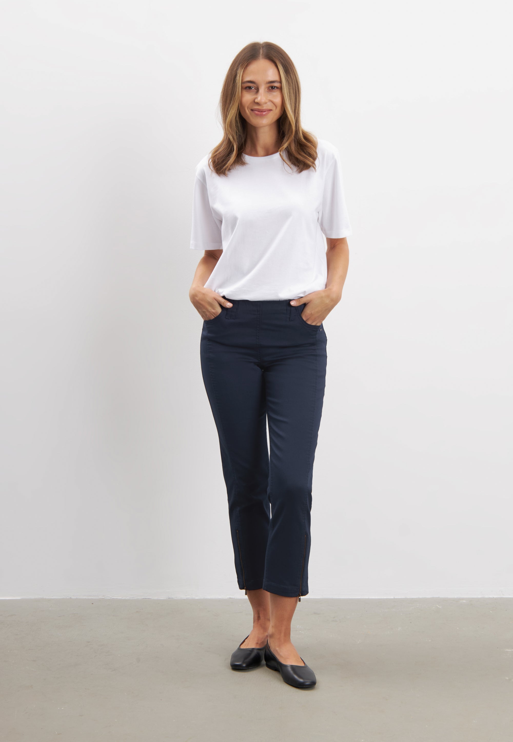 LAURIE Piper Regular Cropped Regular 49000 Navy