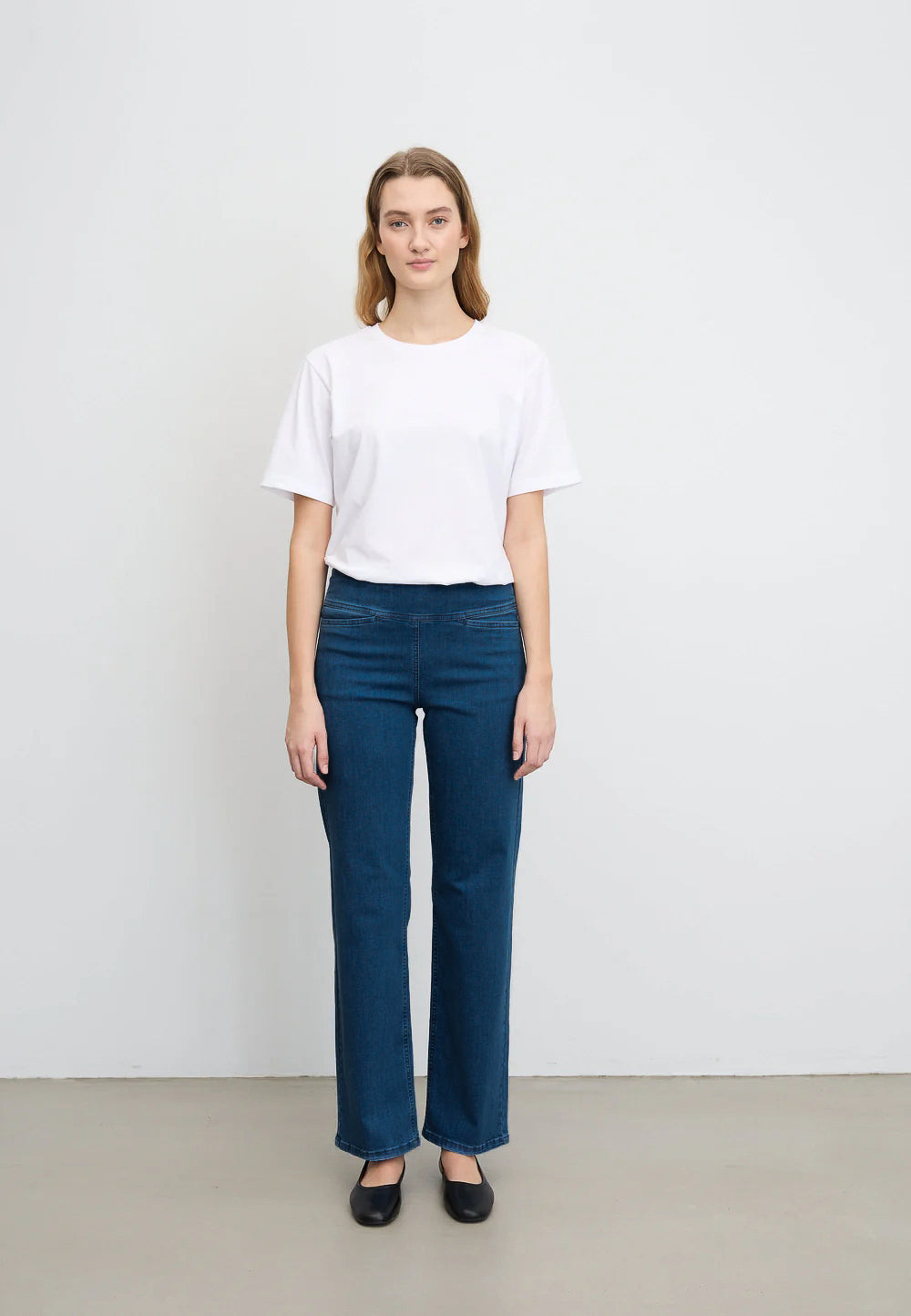 LAURIE Thea Straight - Long Length Trousers STRAIGHT 49401 Blue Denim